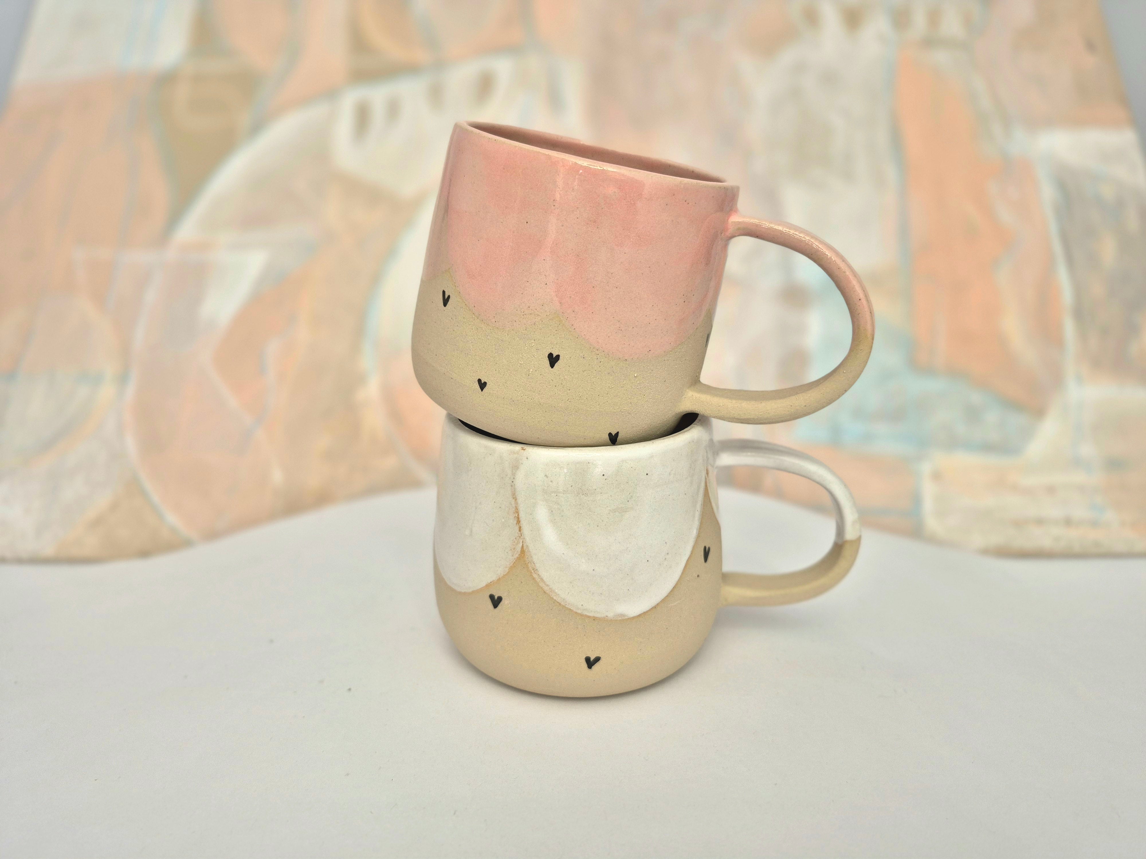 Skodelica L+ - Sweet pink s srčki