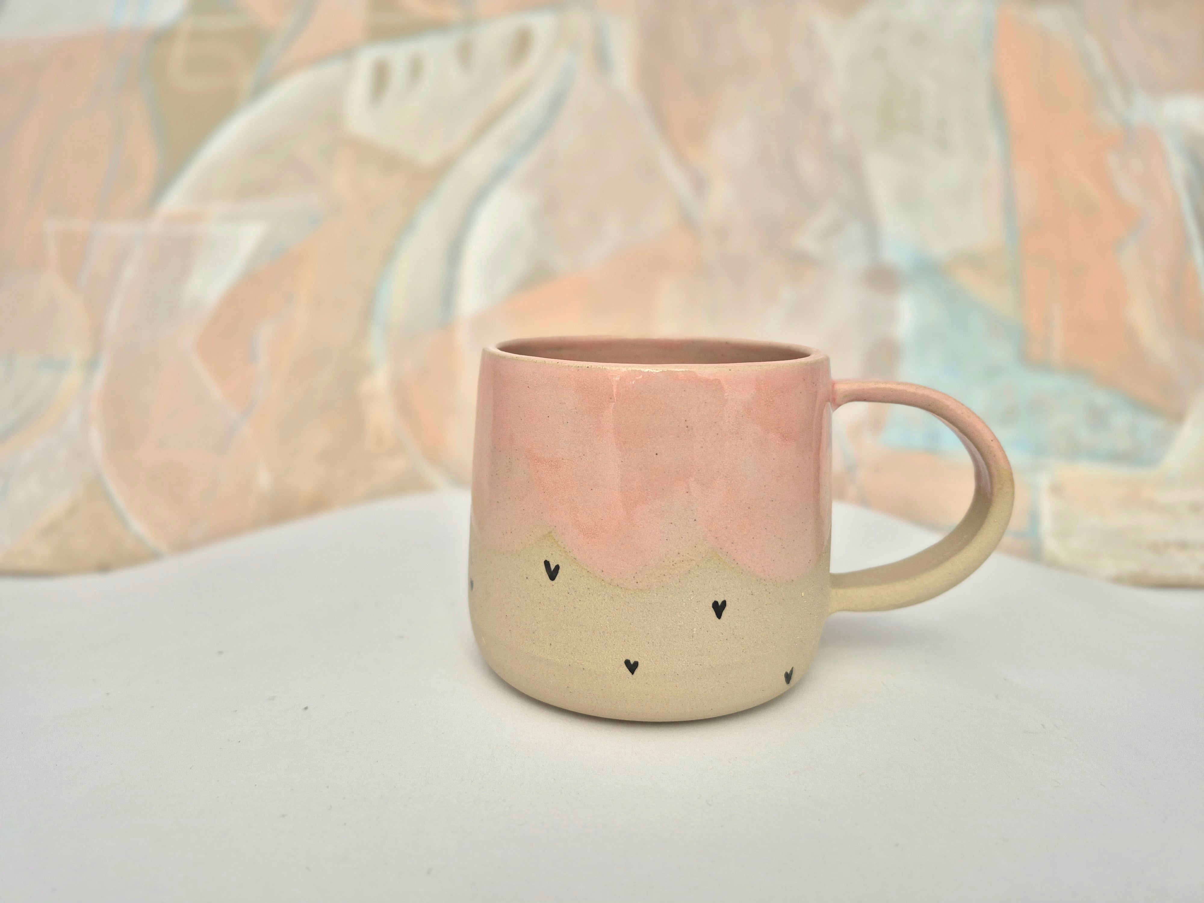 Skodelica L+ - Sweet pink s srčki