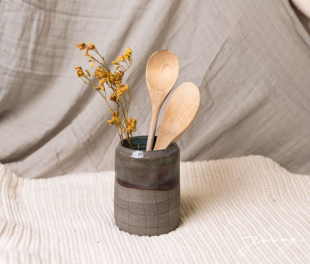 Vaza / posoda za kuhalnice - Karo